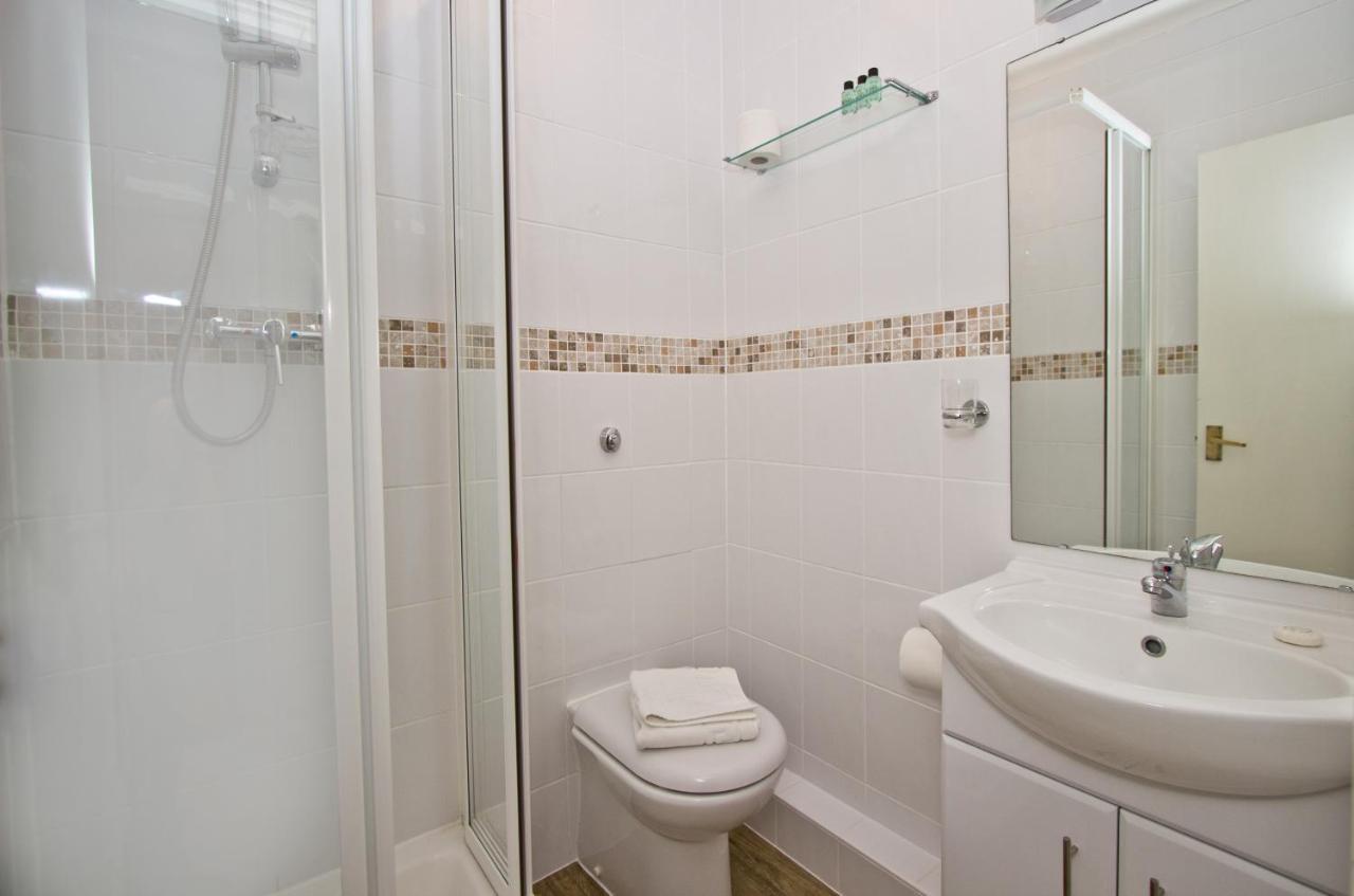 The Hedley Townhouse Hotel Bournemouth Room photo